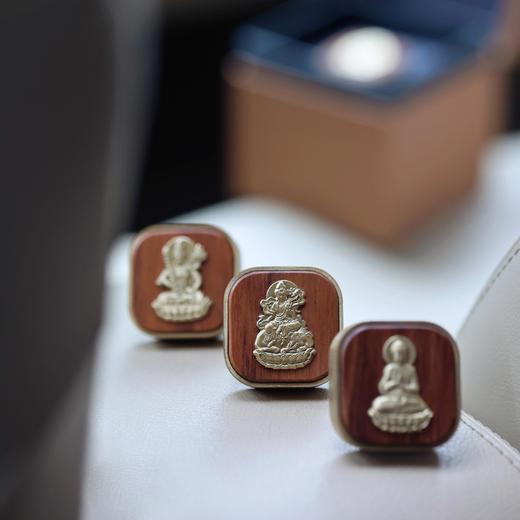 新款八大守护车载香薰 | 万物叁仟 商品图0