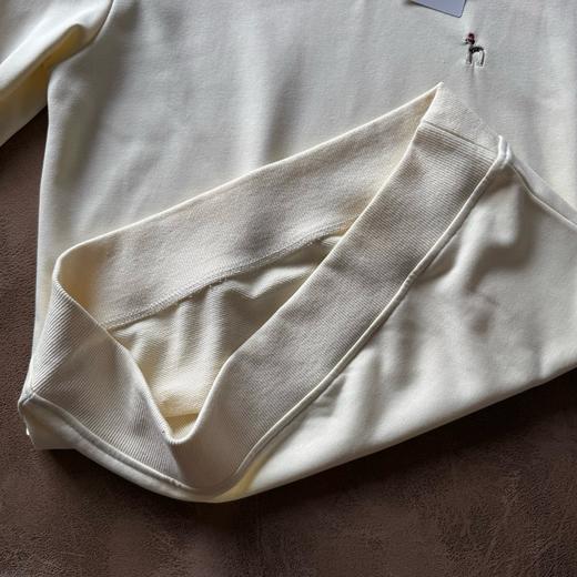 D110416男士圆领卫衣纯色简约刺绣套头休闲上衣 商品图7