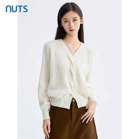 NUTS那时商场同款纯色设计感V领时尚长袖毛织套头衫女5490515A1