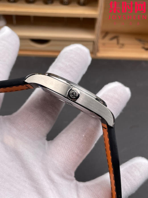 IWC万国 MKS飞行员系列IW327009 马克18 马克十八 黑色盘 男士腕表 表径40mm
机芯：搭载进口9015改Cal.35111 商品图5