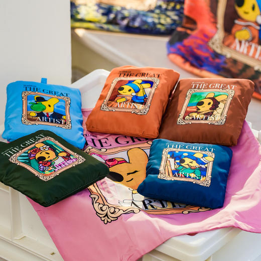 团团大艺术家系列手提斜挎包盲盒 商品图0