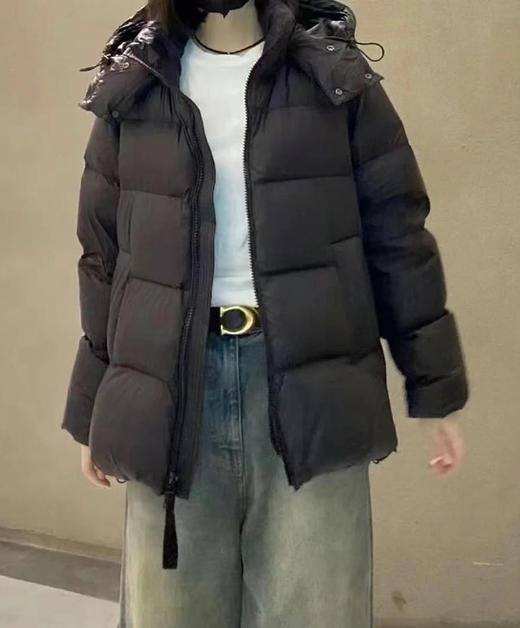 【高品质私服】【JN宽松连帽羽绒面包服】无胆防绒 更耐用更透气，包容性强，不显沉闷臃肿G1084-CC【无标出货 介意慎拍】 商品图4