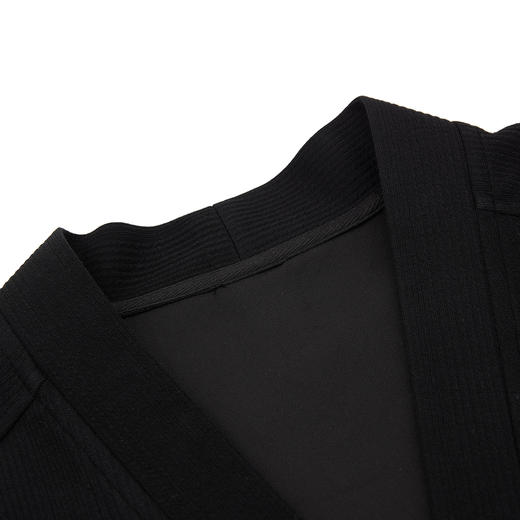 【新品上新】HX 春秋季V领开胸卫衣S106533038101 商品图2