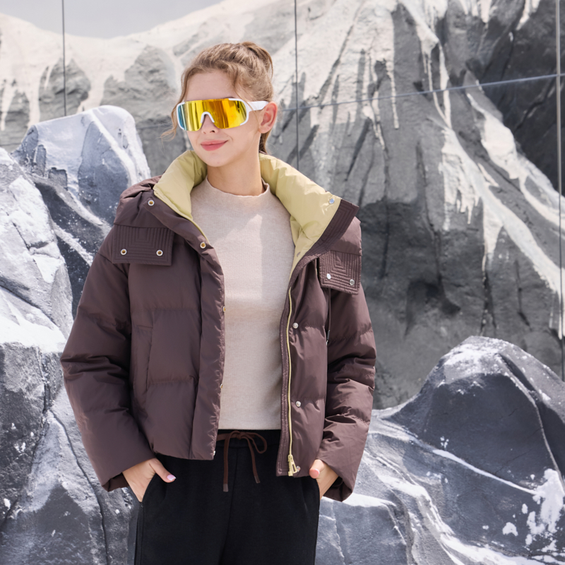 半身缘女装 冬季时尚撞色连帽防风保暖短款羽绒服254113U01740118