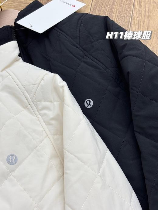D110428轻暖羊毛夹层保暖棒球服女士夹克外套 商品图11