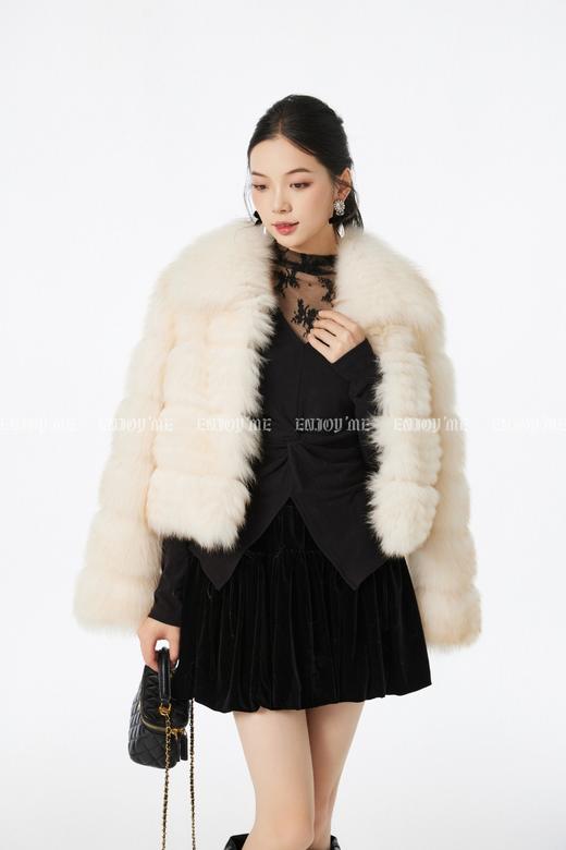 【门店同款】ENJOY冬季“暖冬软糖”雪融奶芙皮草外套 167696169 商品图2