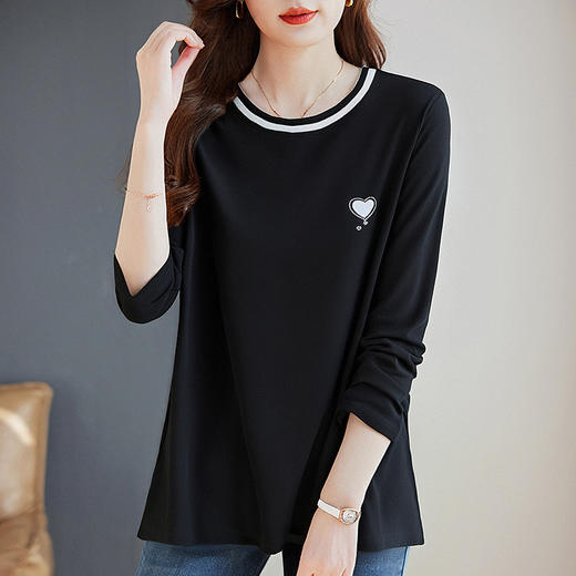 大码长袖t恤女2026年秋装新款休闲女装宽松洋气打底衫黑色上衣 商品图1