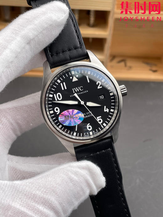 IWC万国 MKS飞行员系列IW327009 马克18 马克十八 黑色盘 男士腕表 表径40mm
机芯：搭载进口9015改Cal.35111 商品图1