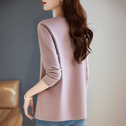 正肩大码长袖t恤女宽松减龄粉色上衣秋季2026新款女士打底衫内搭 商品图4