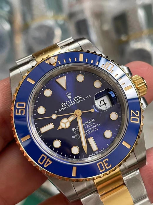 VS全新 41mm 间金蓝水鬼 搭配满血版3235定制版一体机芯➕搭载新版本的Clean厂绿圈口(全新的！+VS自造夜光珠，不用担心夜光珠颜色太黄！）整表基于正品original原版开模的copy版本 商品图1