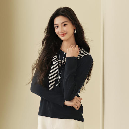 【严选】诗凡黎条纹撞色小披肩针织衫2025冬新款丝光羊毛混纺毛衣打底衫女7GB133231 商品图3