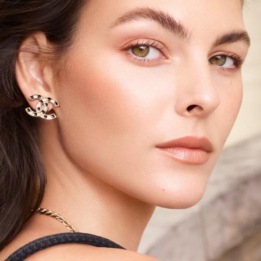 【送礼袋】CHANEL香奈儿五号之水N5香水100ML淡香+香奈儿果冻气垫15g 香港直邮 商品图9