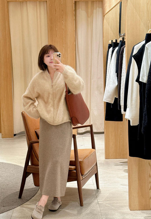 114-4 月底发货 渠道货 小禾 肉桂色 羊绒拉绒开衫 小皮草质感 我穿6码宽松效果 号很足 商品图4