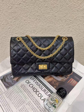 Chanel 油蜡牛皮 2.55 黑金 小号 单肩包