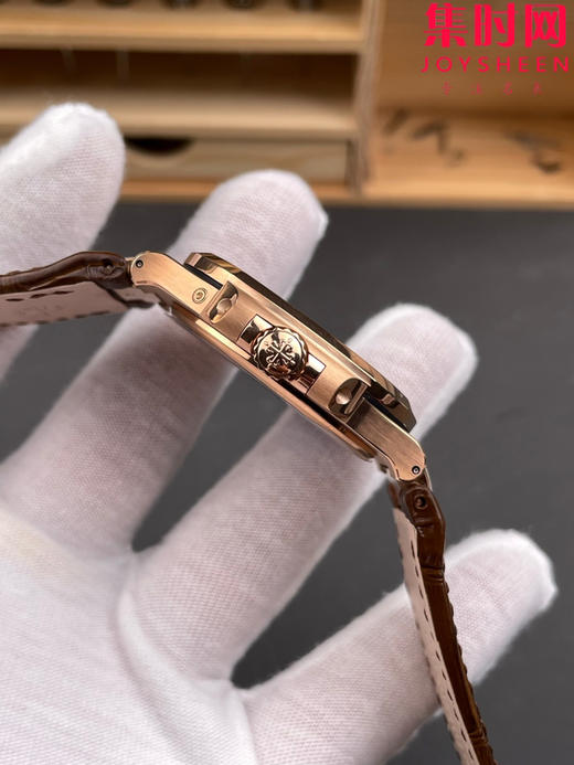 GR百达翡丽 运动系列鹦鹉螺5724霸道总裁 PP5724GR 玫金黑褐盘方钻 T钻圈 男士腕表 商品图5