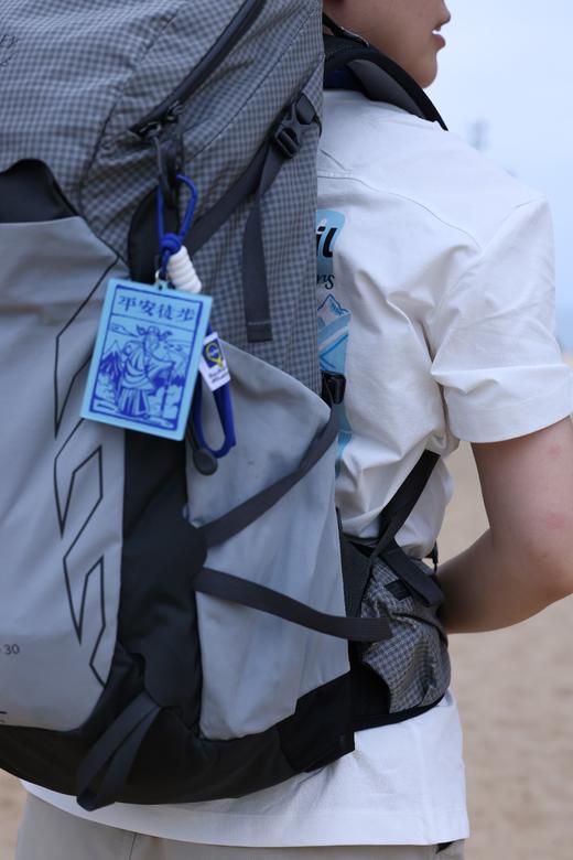 徒步中国2025新品|白族甲马·山灵庇佑徒步登山护身符挂件（TBZG） 商品图4