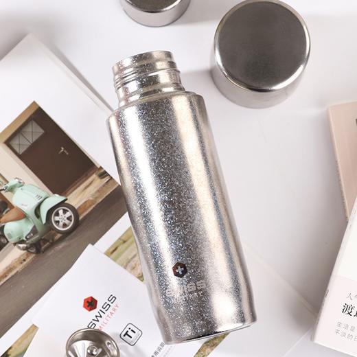 【99.8%航空钛材 0涂层更安全 双盖磁吸防漏】瑞士军工“纯钛”磁吸保温杯 400ml  送手提礼盒装 商品图4