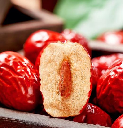 【新疆阿克苏吊干灰枣】纯天然不催熟，挂树上自然风干成熟 商品图0