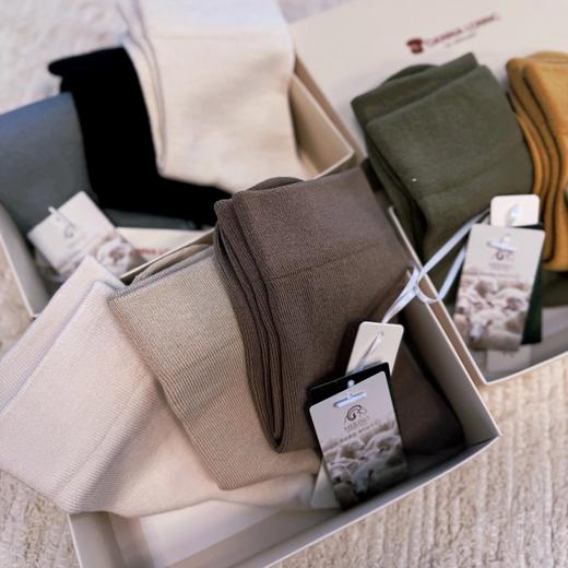 预售一周 Bi入 羊毛蚕丝情侣袜男袜女袜组合 儿童袜秋冬必备组合系列 商品图1