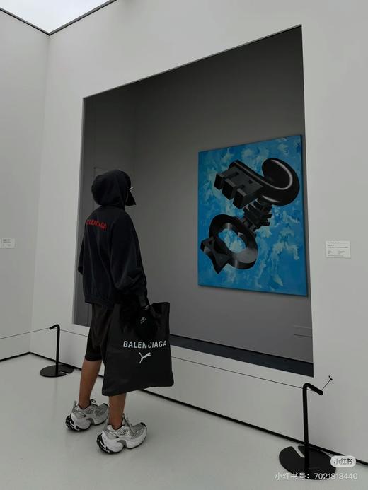 D110425红色字母连帽长袖落肩棉质卫衣男女同款 商品图3