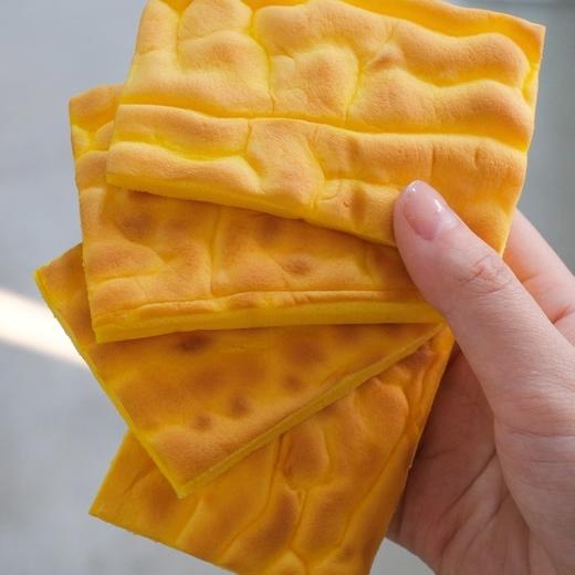 小虎皮蛋糕｜60%鲜鸡蛋液和面 不添加一滴水 入口焦香弹嫩 清甜可口 松软如云 早餐/配茶/空口吃都超满足 大人小孩都能放心吃 商品图3