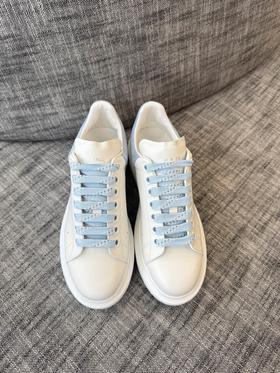 女款藍尾小白鞋ba