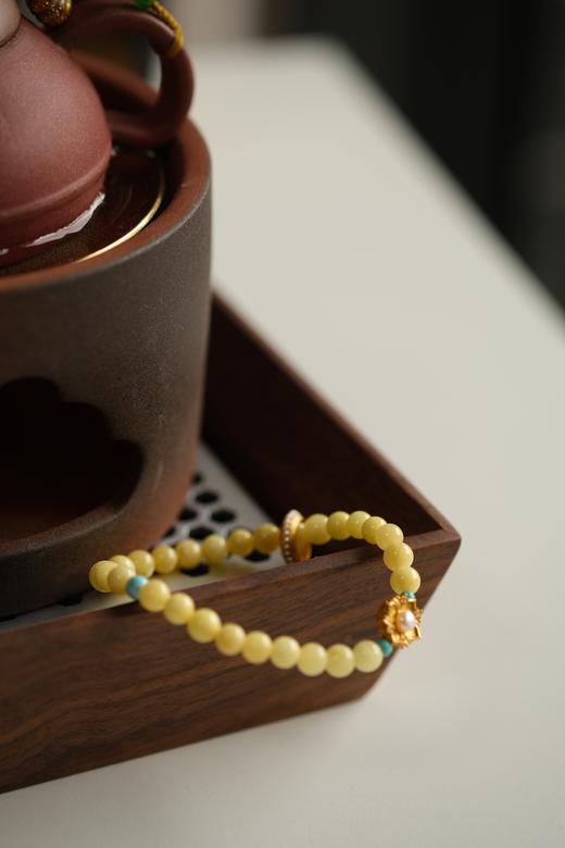 特价福利独家设计 天然无矿点俄料老矿蜜蜡 白花蜡手串 卡5+ 商品图3