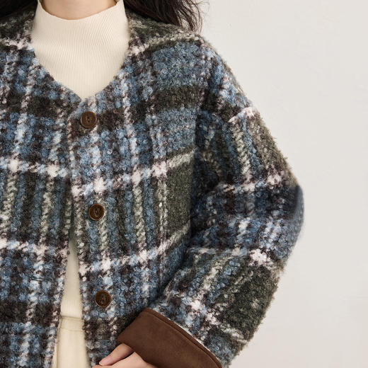 【周末秒杀】熙世界小香风格纹圈圈绒毛呢外套女短款夹棉呢子大衣2025冬装新款 商品图4