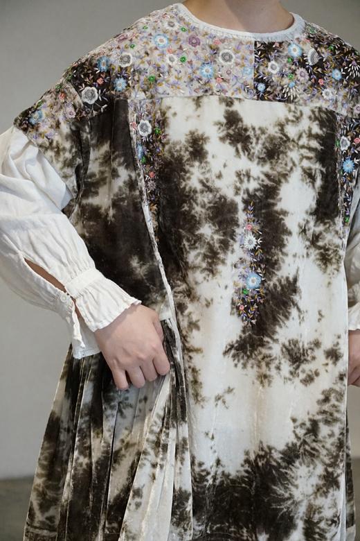 Aodress丝绒刺绣连衣裙 商品图7