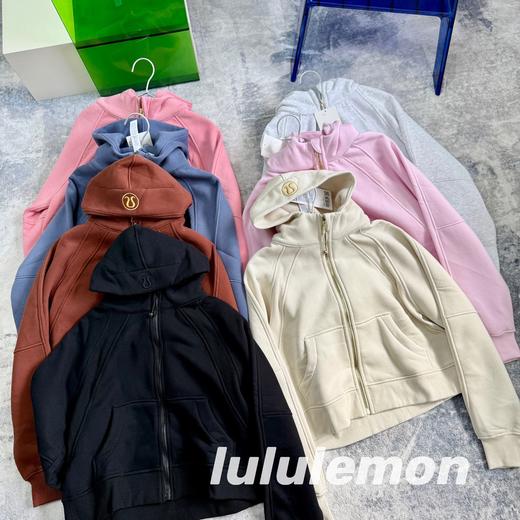 D110411女士超宽松款拉绒面料柔软亲肤拉链连帽衫外套 商品图0