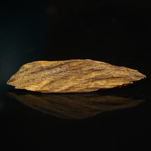 BC.AO1.3-6  白棋沉水(原料) ，4.05g 商品图0