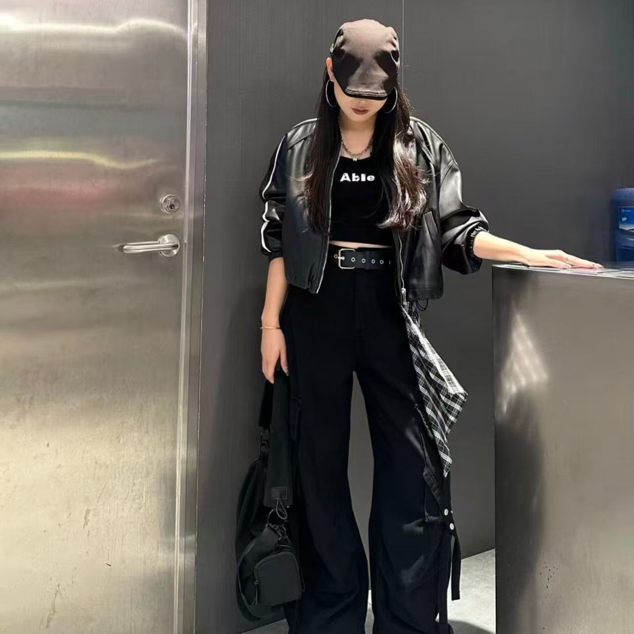 NC&双肩织带皮衣短外套50820（黑）秋季253020460321