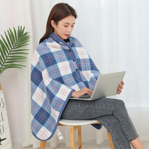 两件更划算！被夸爆的冬日【海棠春 披肩盖毯】15秒速热  AB面双层锁温 办公居家出差一毯多用 ZXT 商品图5