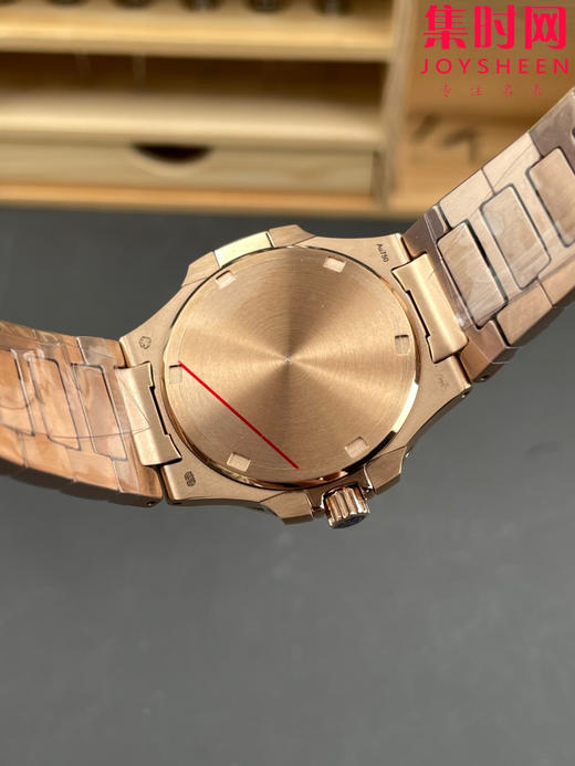 PP百达翡丽 重金打造 GR鹦鹉螺7010系列 玫瑰金紫盘钻圈 女士石英腕表 商品图4