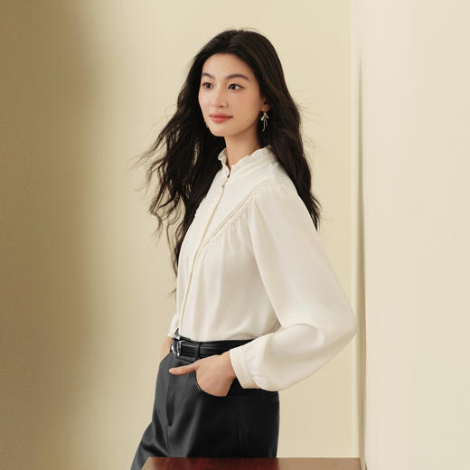 【严选】诗凡黎法式木耳领花边衬衫2025冬新款复古别致气质叠穿打底衬衣女7GA320721 商品图2