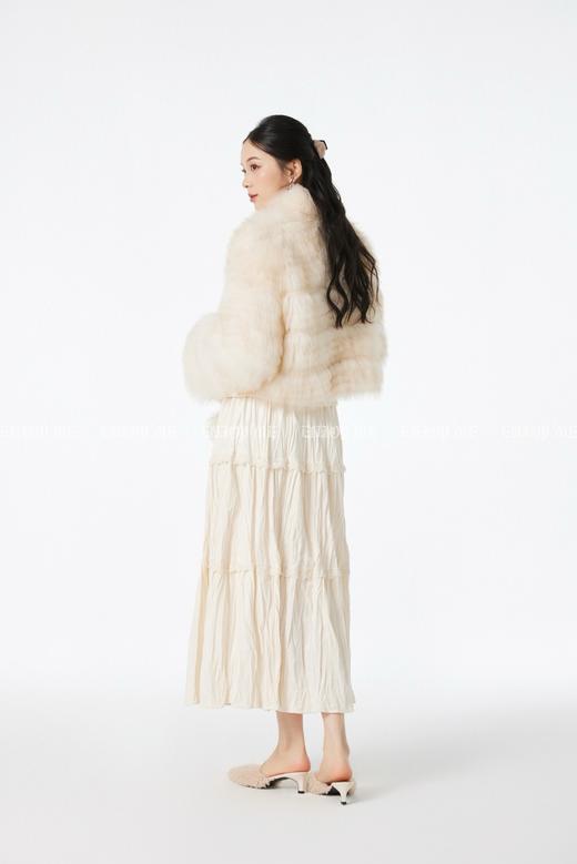 【门店同款】ENJOY冬季“暖冬软糖”芝士奶霜球皮草外套 167696142 商品图8