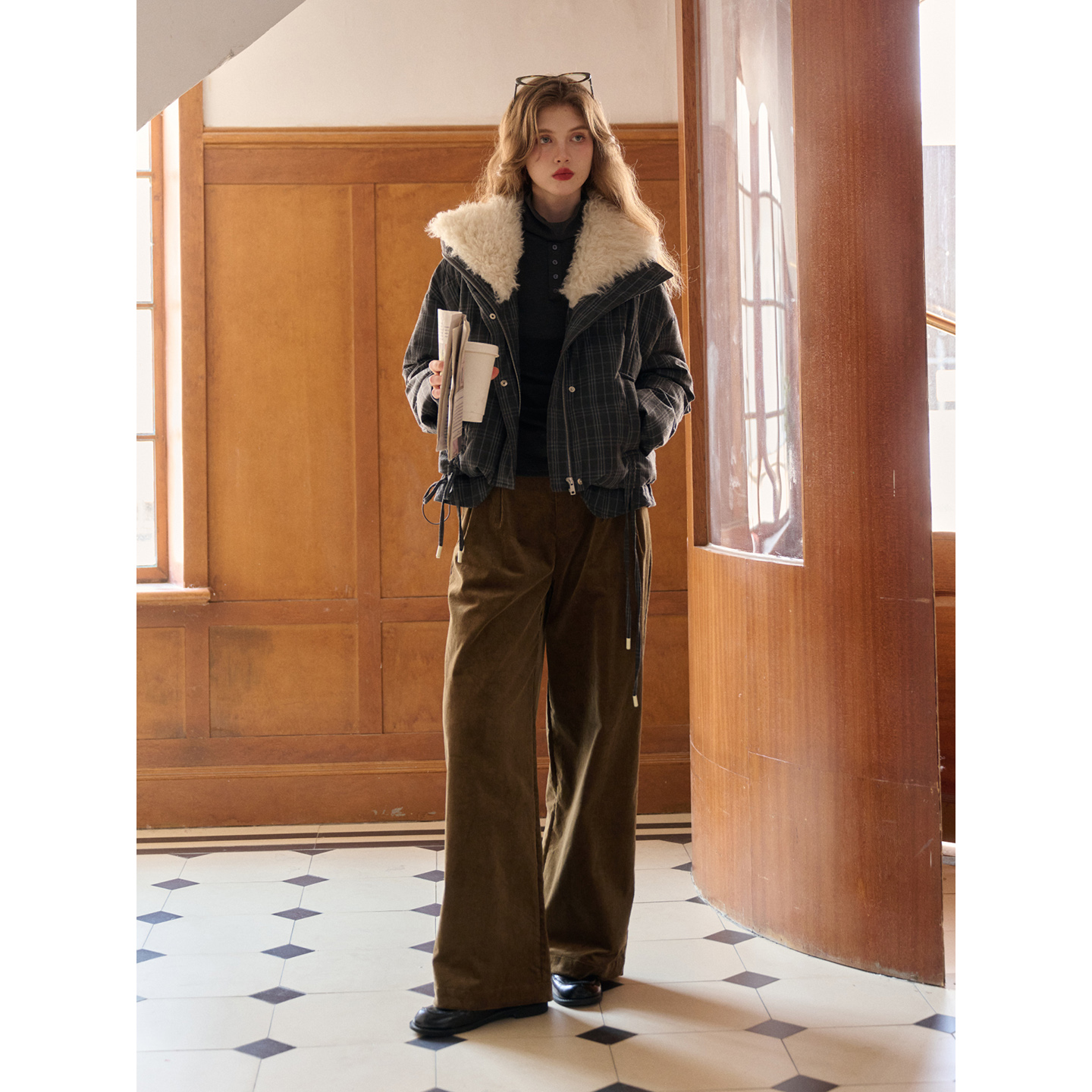 SimpleRetro90白鸭绒毛领短款格子羽绒服