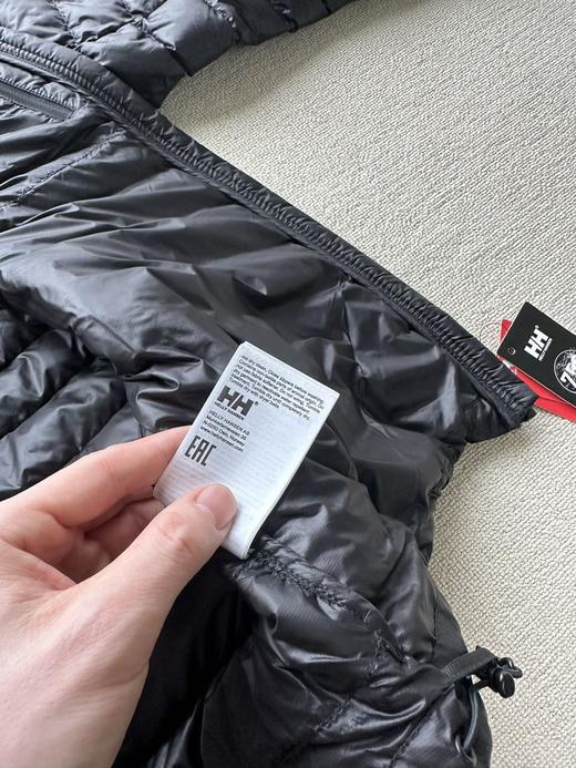 D110422男子简约大方排骨架型连帽户外轻羽绒夹克外套 商品图12