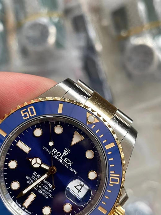 VS全新 41mm 间金蓝水鬼 搭配满血版3235定制版一体机芯➕搭载新版本的Clean厂绿圈口(全新的！+VS自造夜光珠，不用担心夜光珠颜色太黄！）整表基于正品original原版开模的copy版本 商品图2