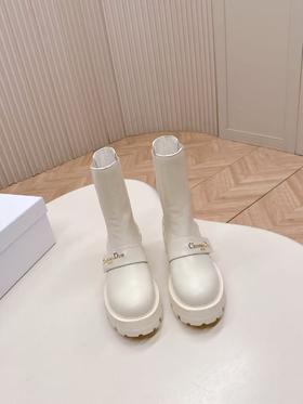 迪奥 经典白色短靴（ZX*DBG）