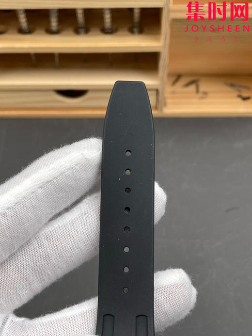 爱彼APS皇家橡树系列26240ST APS26240 玫金蓝 胶带款 男士腕表 4401一体机 商品图7