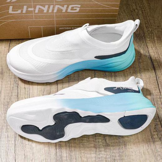 【爆款推荐】李宁SOFT GO2 | 休闲鞋男鞋2025新款一脚蹬公务轻便透气运动鞋AGLV005-10/66 商品图8