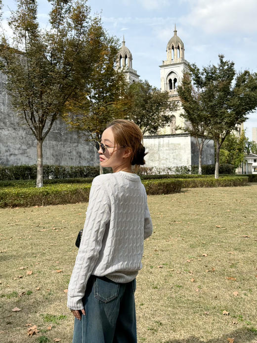 2511103   BC亮片V领毛衣 cariaggi 羊绒纱线 商品图10