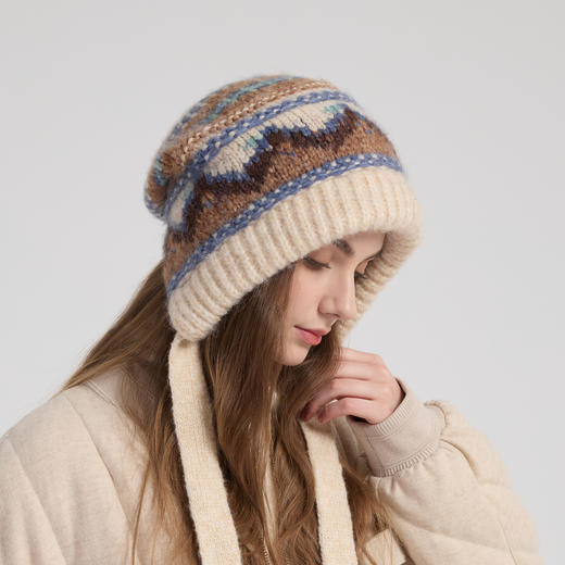 *【卡蒙】秋冬女款加厚保暖护耳系带费尔岛特色提花针织帽KM-9614 商品图3