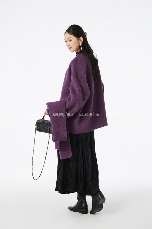 【门店同款】ENJOY冬季“暖冬软糖”围巾款V领大衣 167694956 商品图5