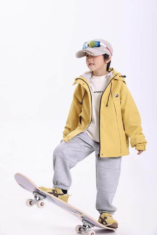 冬季儿童户外三合一冲锋衣 商品图4