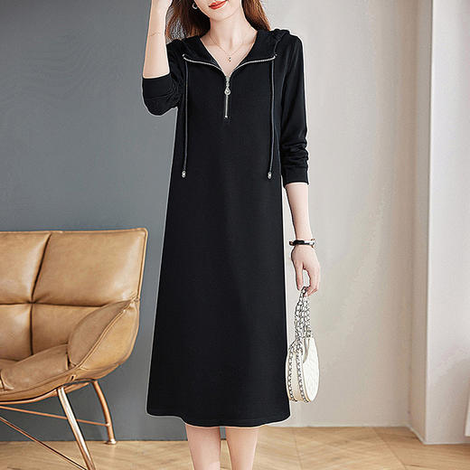 休闲长袖连衣裙女春秋季2026新款高端连帽女士裙子大码胖mm卫衣裙 商品图1