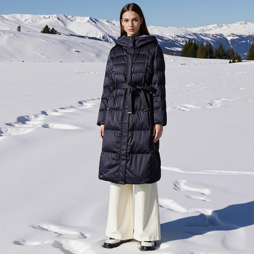 EITIE爱特爱加厚保暖长款收腰连帽鹅绒显瘦2025冬季新款羽绒服D2511909X 商品图3