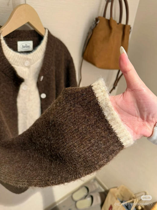 奶咖色假两件开衫 商品图2