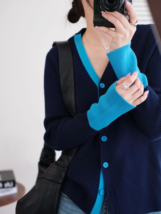 【百图lulu定制】【幻蓝针织衫】羊毛混纺 克莱因蓝撞色 假两件 针织衫 开衫外套 商品图0